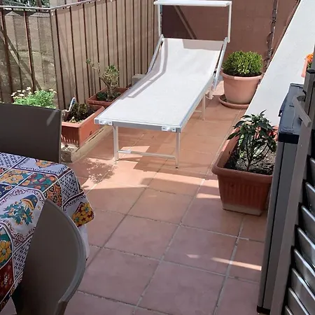 Fiesta Apartment Giardini Naxos